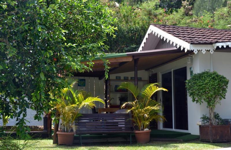 Te Fare Hinahei Apartment Moorea Exterior photo